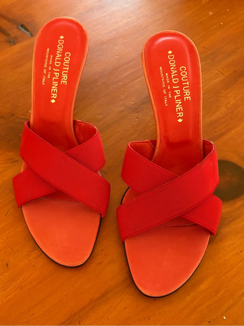 Donald J Pliner Couture Red Crisscross Heels Sandal 9.5 Vintage Glam Italian Y2K